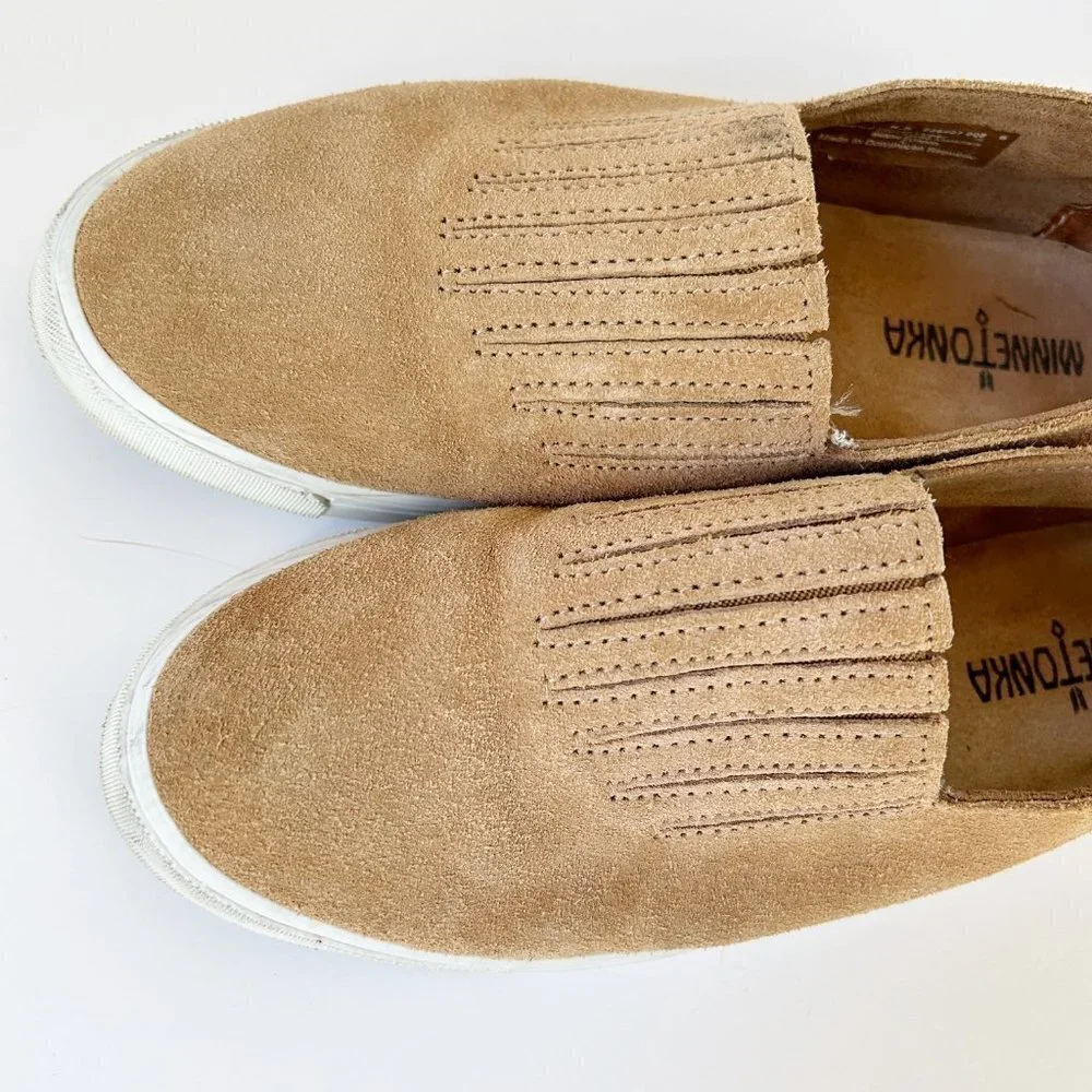 Minnetonka Gabi Slip On Moccasin Sneakers Sz 8.5